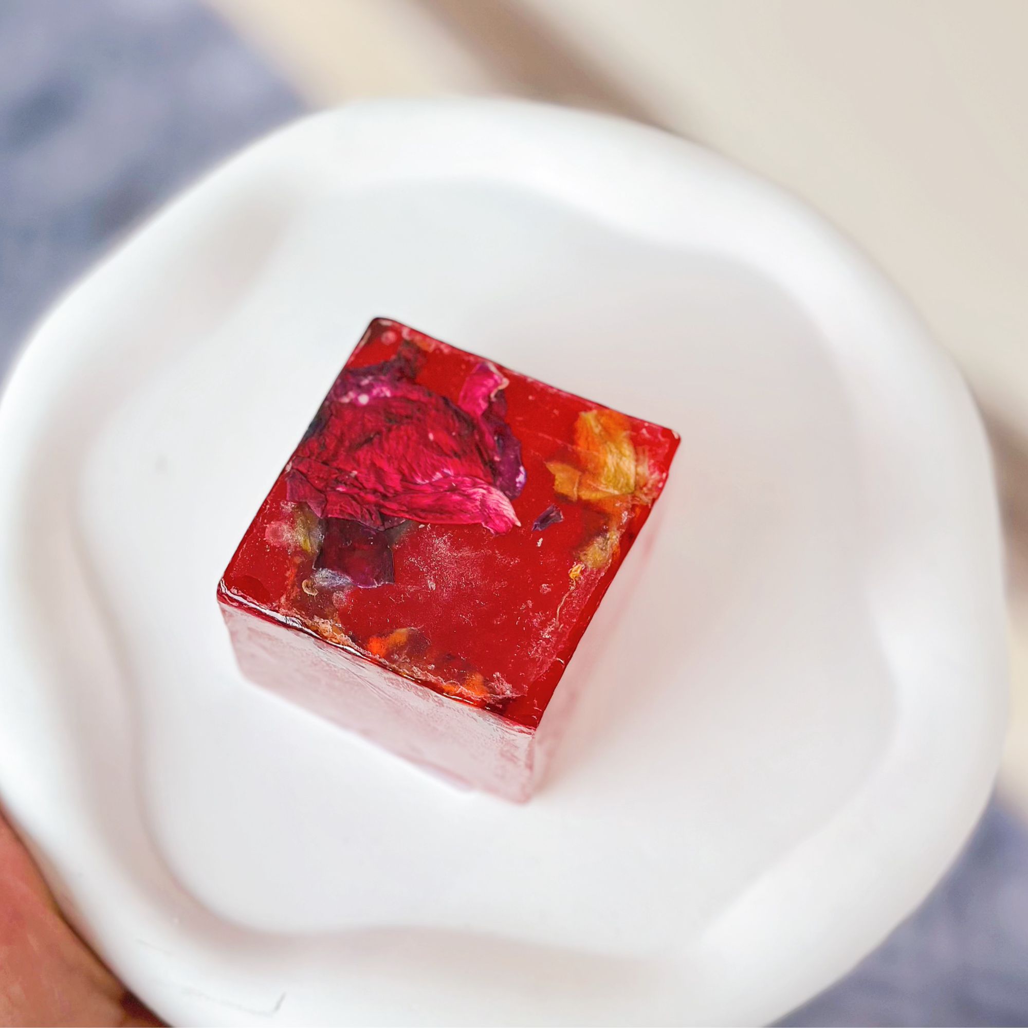 纯手工·玫瑰花瓣精油皂