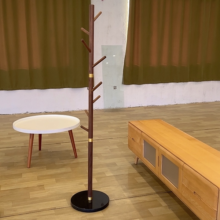 北美材衣帽架不退不换 