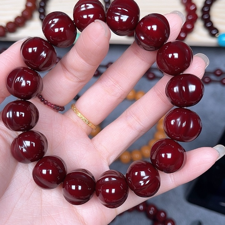 群*猴头手串毕业款鲨鱼背16+