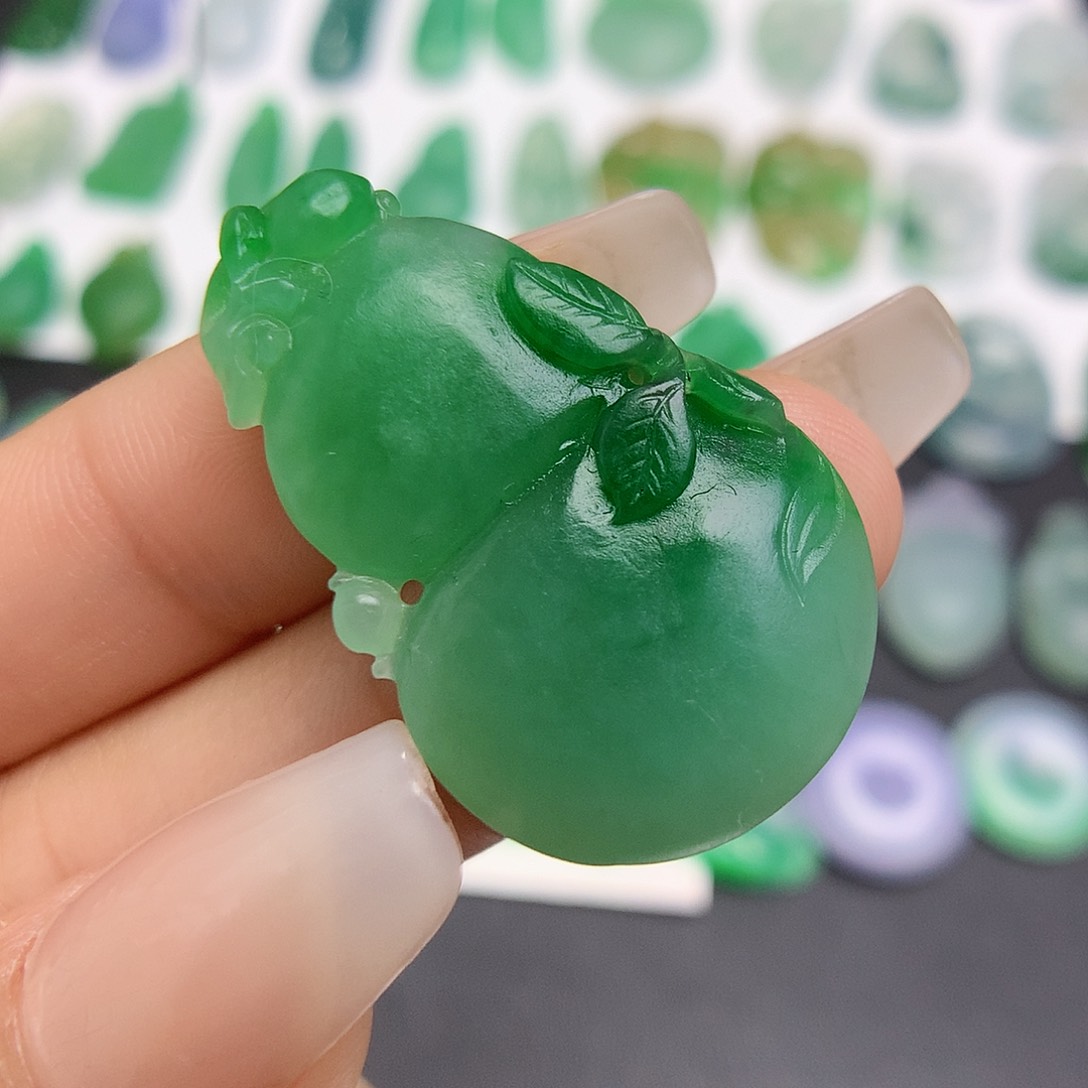 定制翡翠未镶嵌葫芦