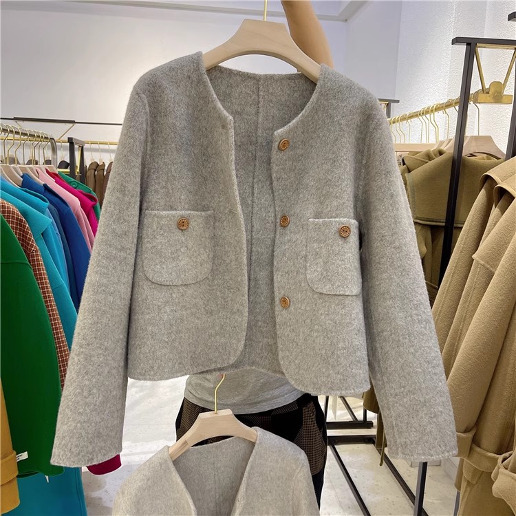 6061~基础简约风格~大衣女小个子高端短款长袖外套加厚圆领韩版