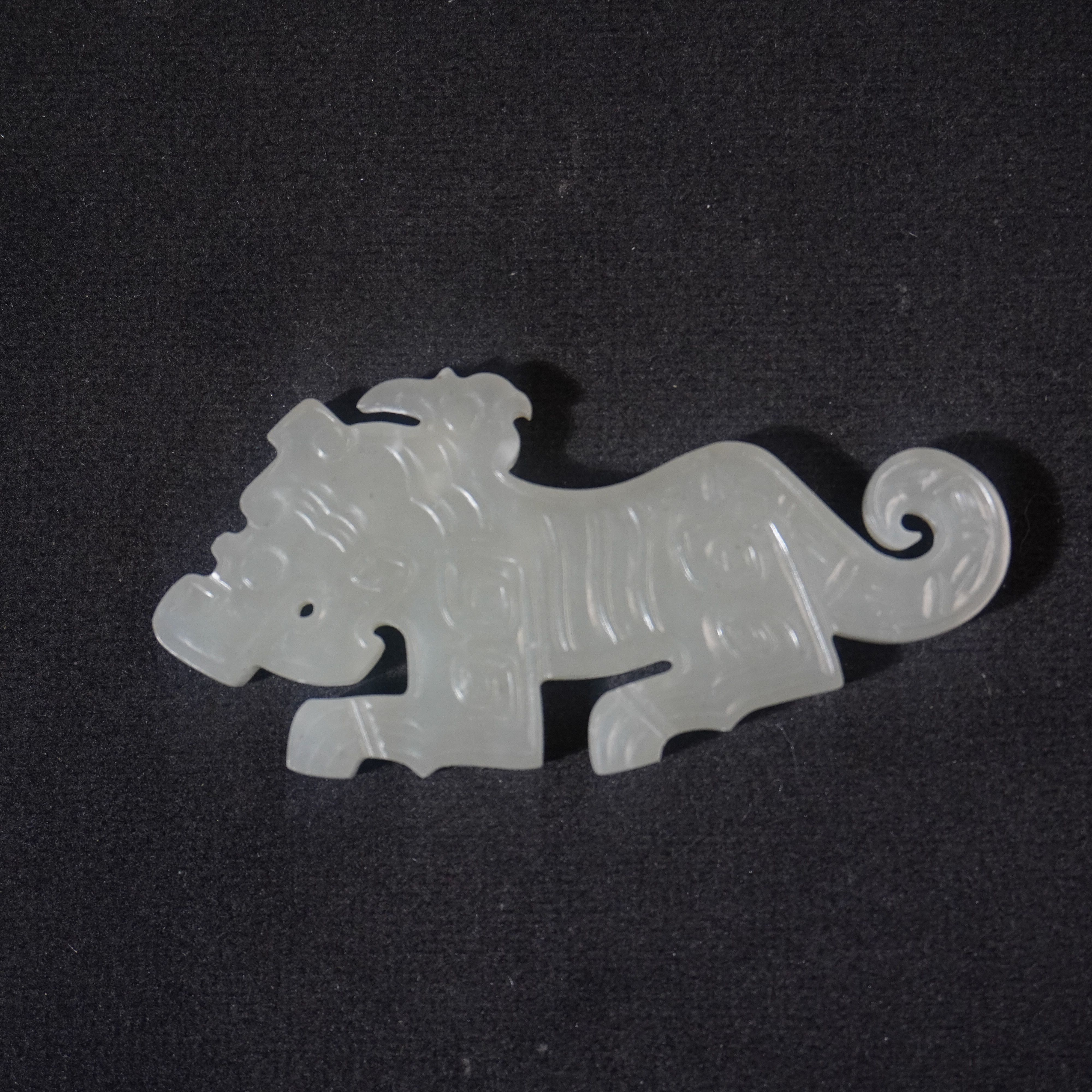 2SM4  清  和田玉瑞兽挂件