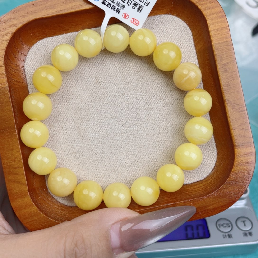 蜜蜡裸石未镶嵌蜜蜡64