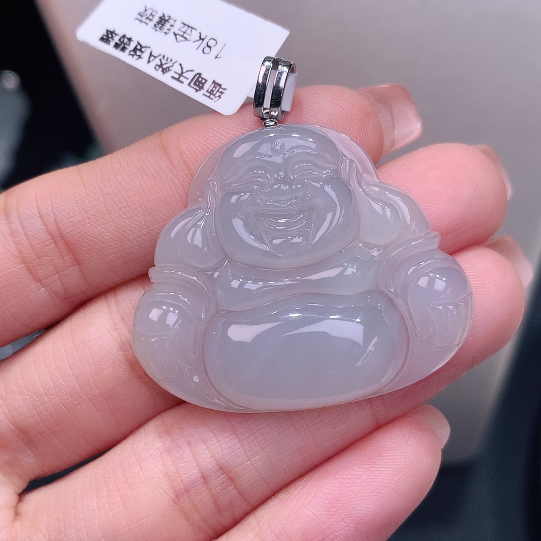 颈饰18K金镶嵌翡翠纯白佛公