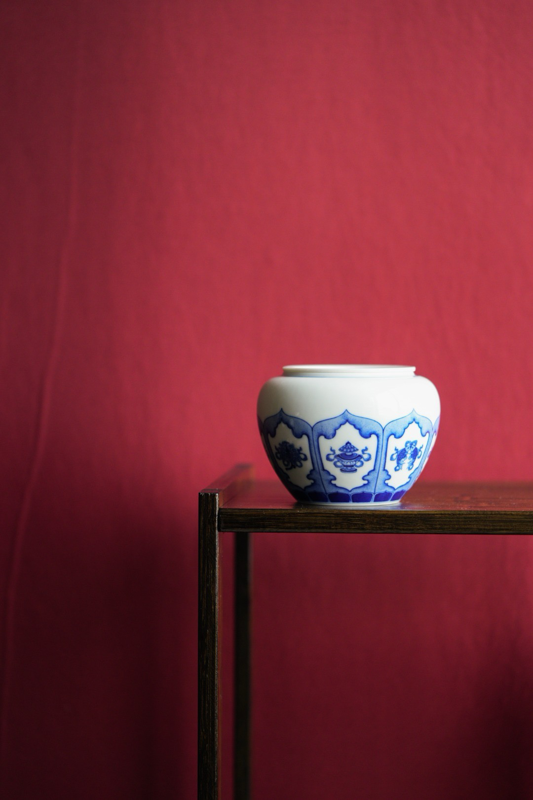《芳芳吖》妙色青花莲瓣八宝建水