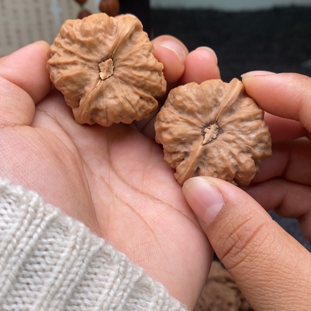 文玩核桃把件38蛤蟆头200