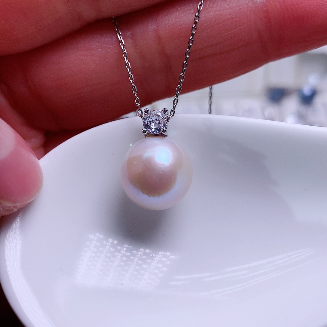 淡水珍珠吊坠(赠链)合金