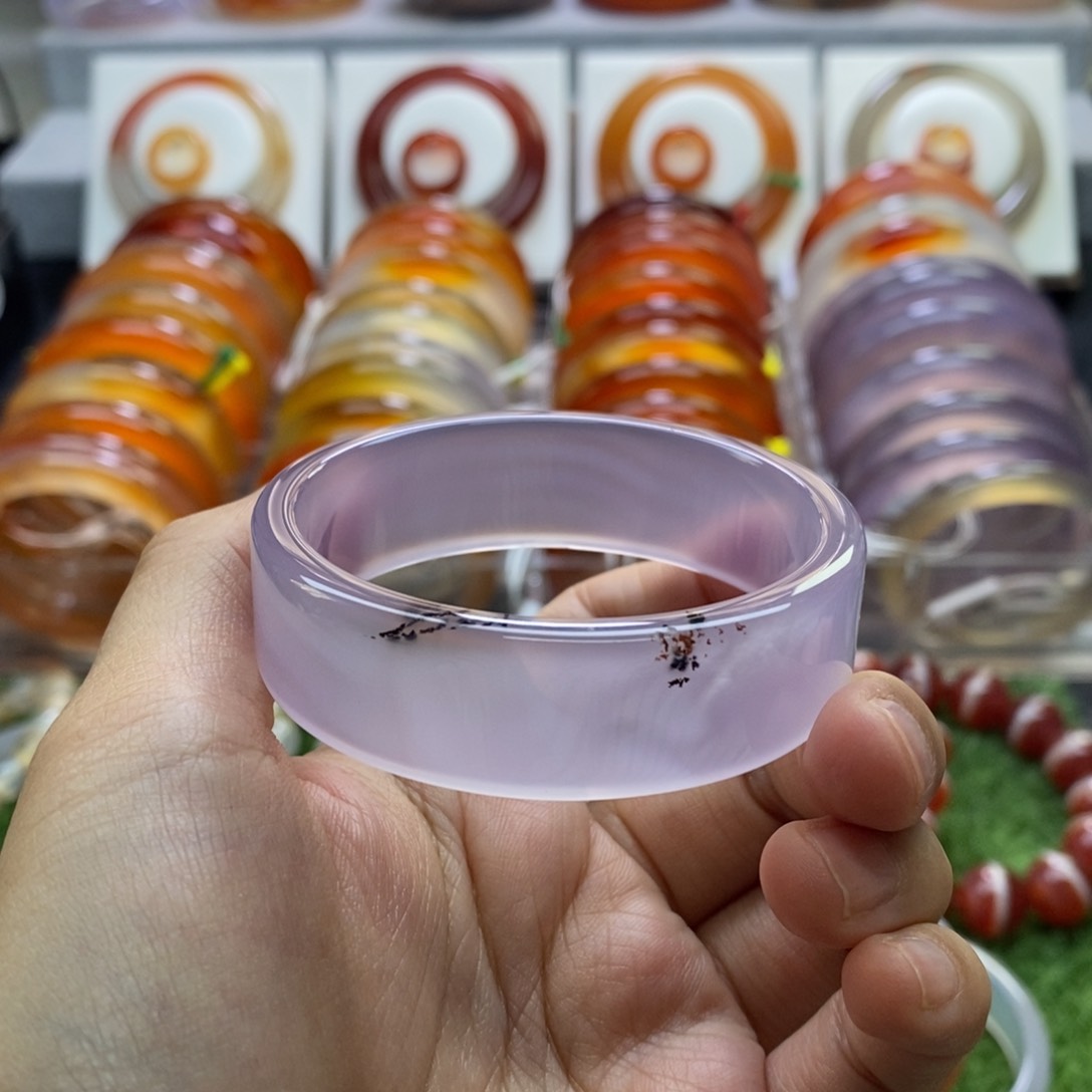 手镯玛瑙/玉髓未镶嵌