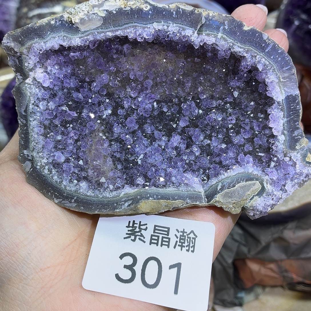 水晶未镶嵌大型摆件（非配饰）