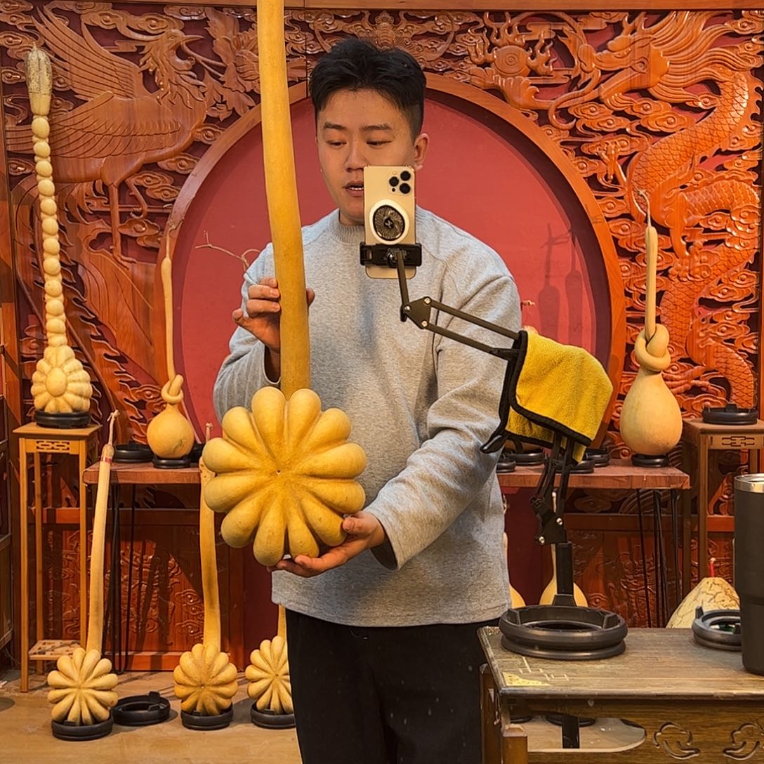 R***禄葫芦888888999999988888