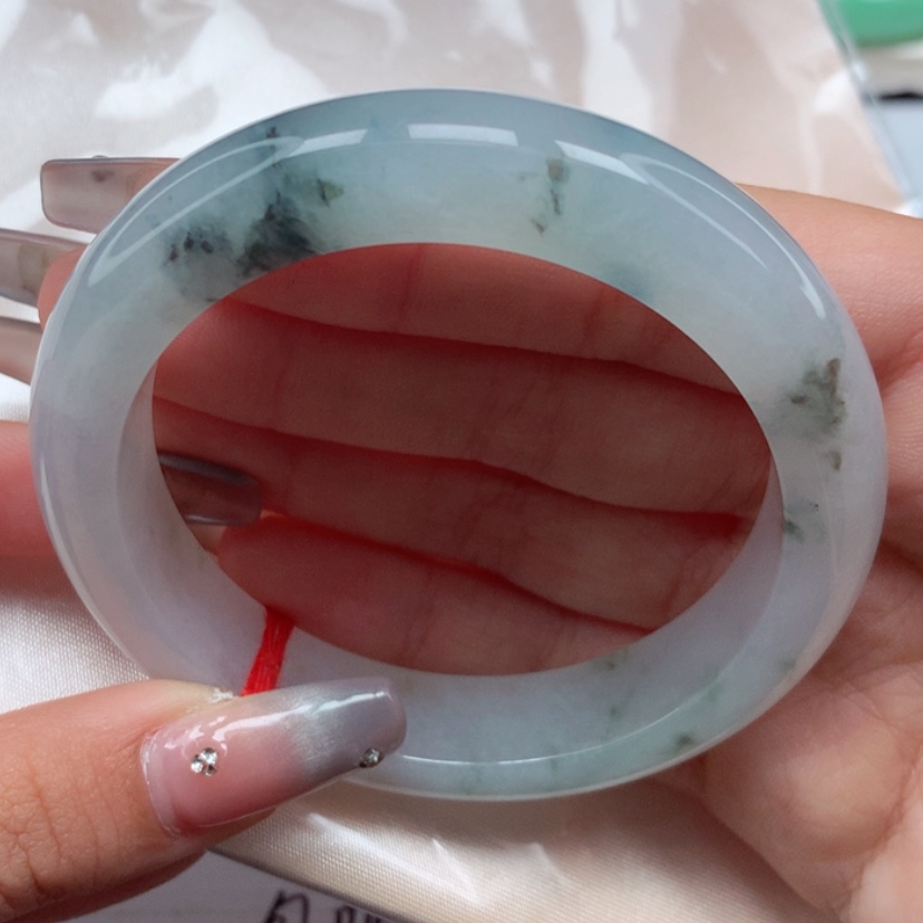 【闪购商品】翡翠手镯未镶嵌56圈