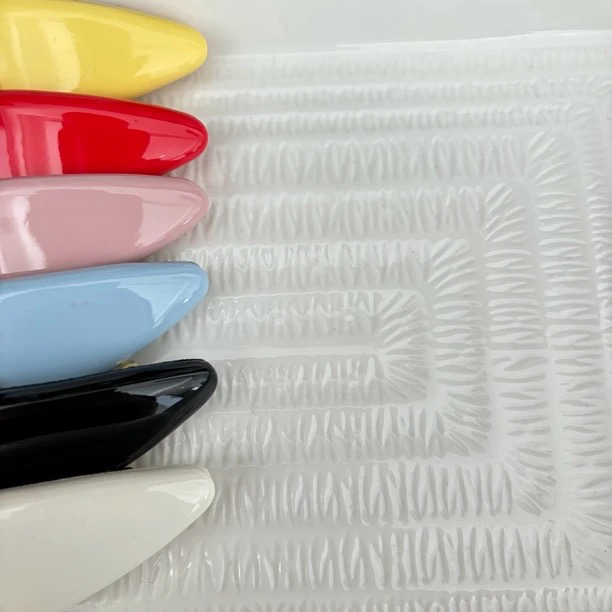 104妹妹家牛牛版六色面包弹簧夹