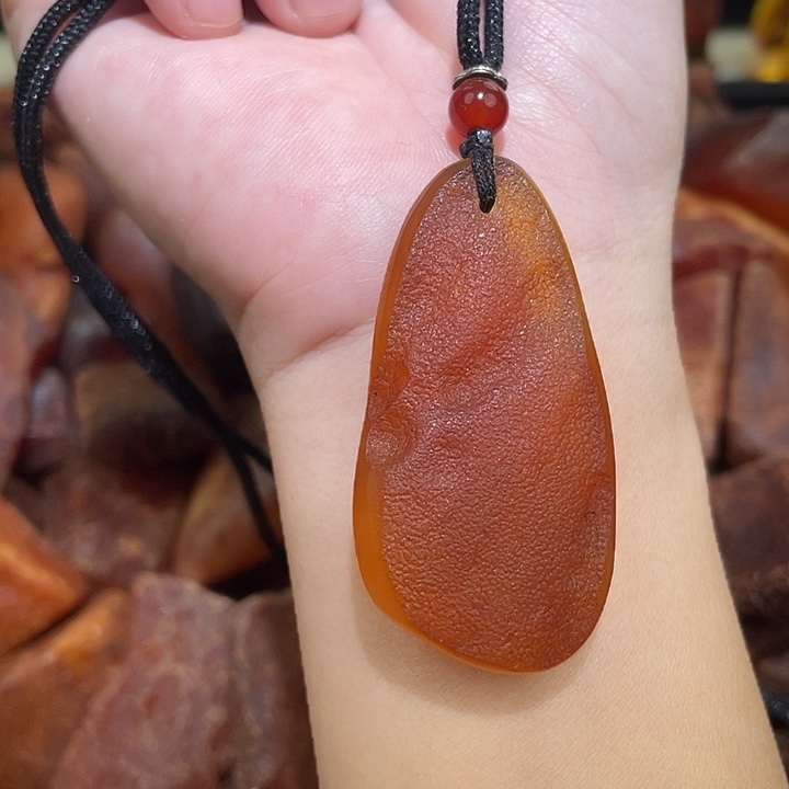 裸石琥珀未镶嵌俄料切牌