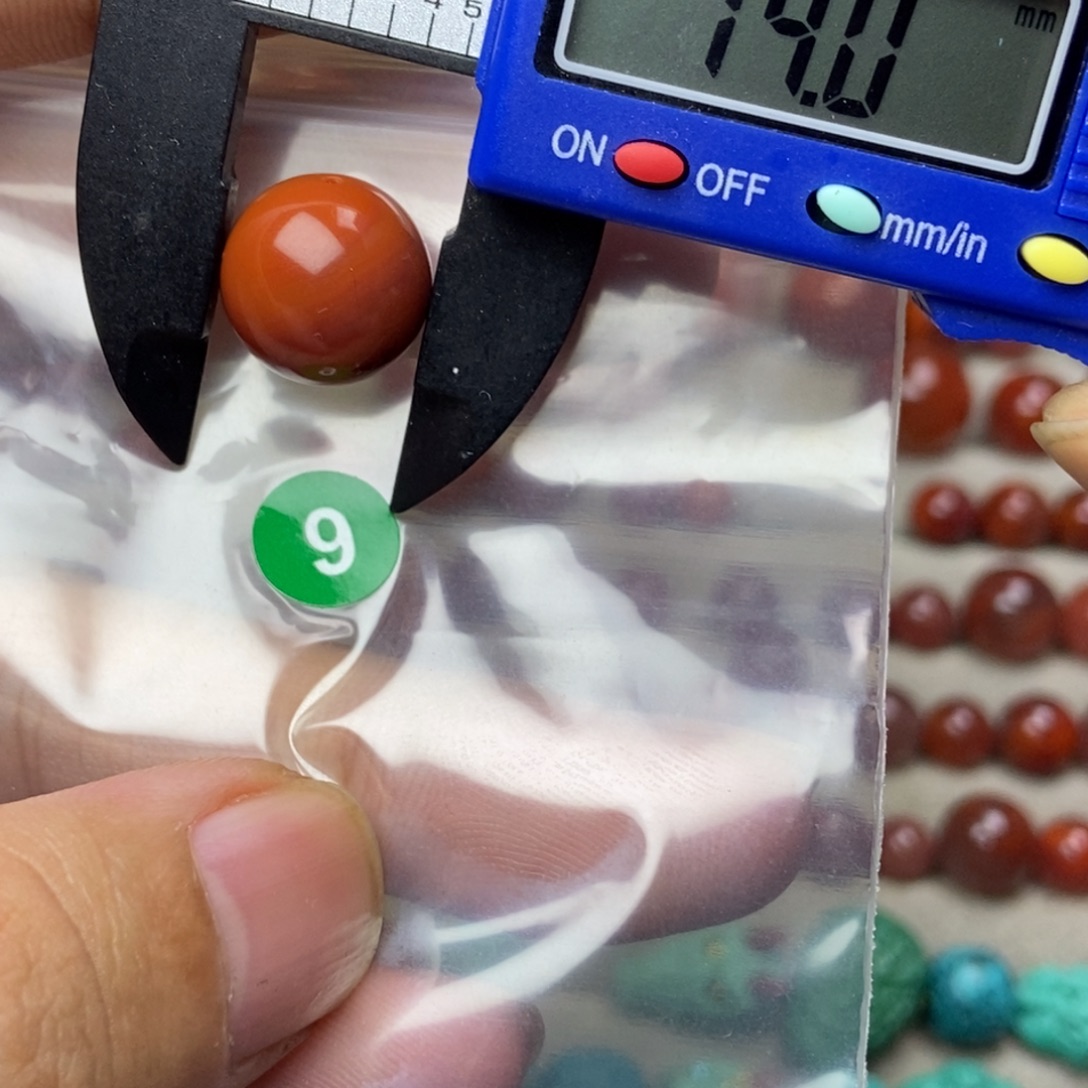 南红玛瑙未镶嵌南红玛瑙有瑕疵