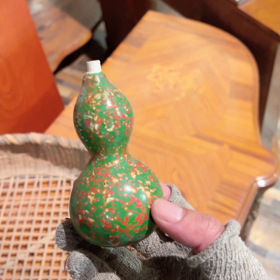 瓷片新年愿望就是希望你可以开开心心