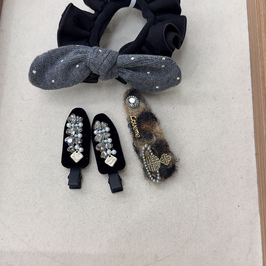 皮质铁合金夹子75