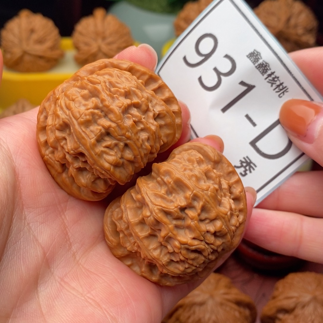 文玩核桃把件白狮42