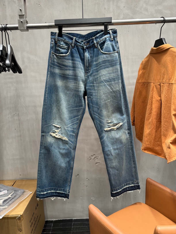 「年度牛王」秋冬破洞牛仔裤复古穿搭时尚经典复古系列新款潮流长裤