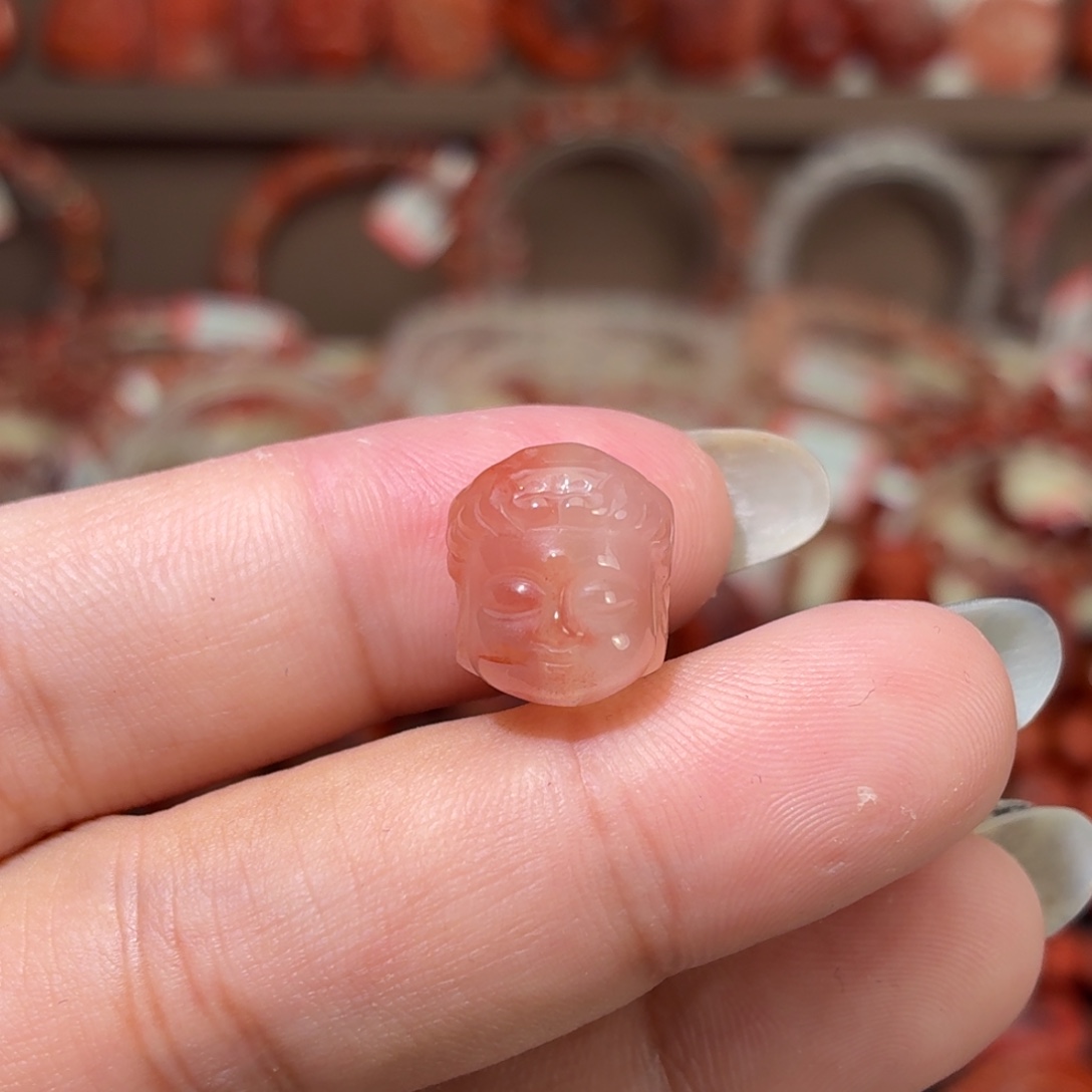 南红玛瑙未镶嵌颈饰上下通孔观音头