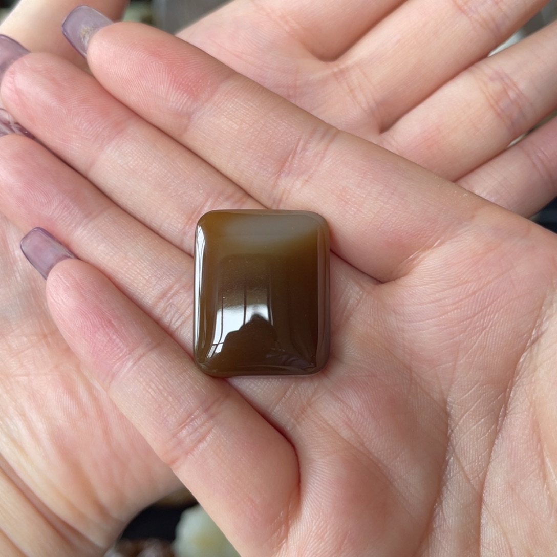未镶嵌和田玉（糖玉）挂件金山糖白小牌子13g