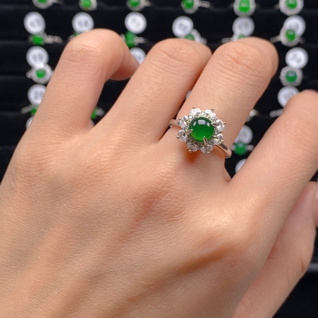 翡翠挂件银S925镶嵌翡翠