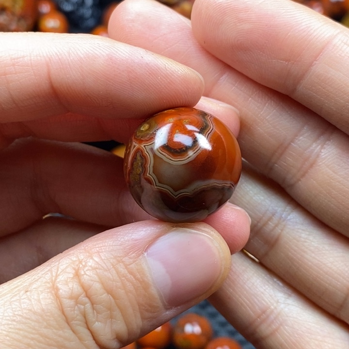 生***艺玛瑙/玉髓未镶嵌圆珠打孔不退换