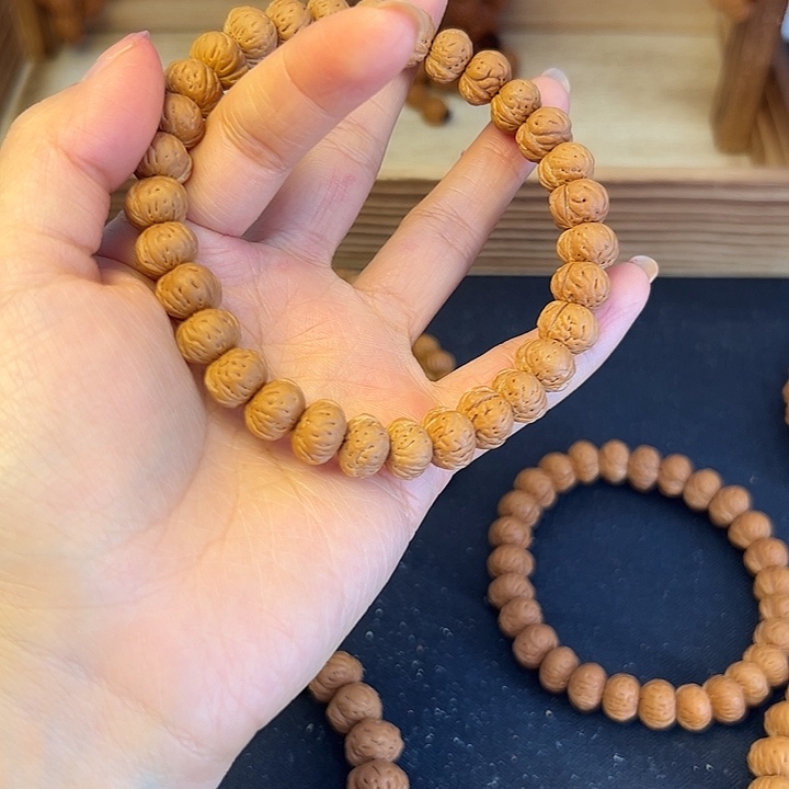 柯***王核桃桃核手串12121214141414