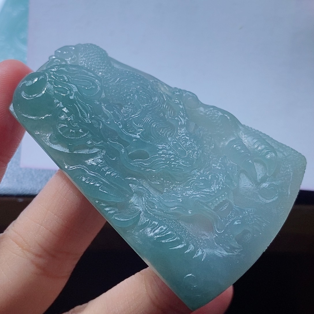 定制翡翠未镶嵌辉*翡翠