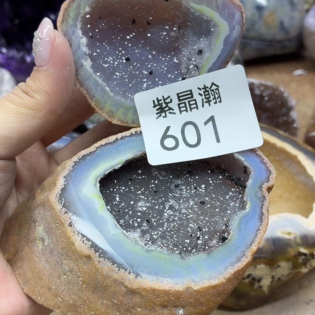 水晶未镶嵌大型摆件（非配饰）