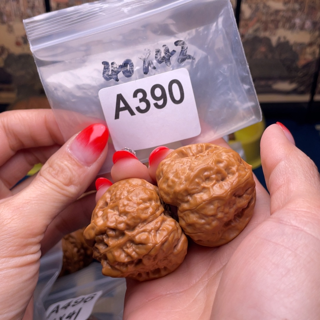 老***饭吊坠文玩核桃蛤蟆头