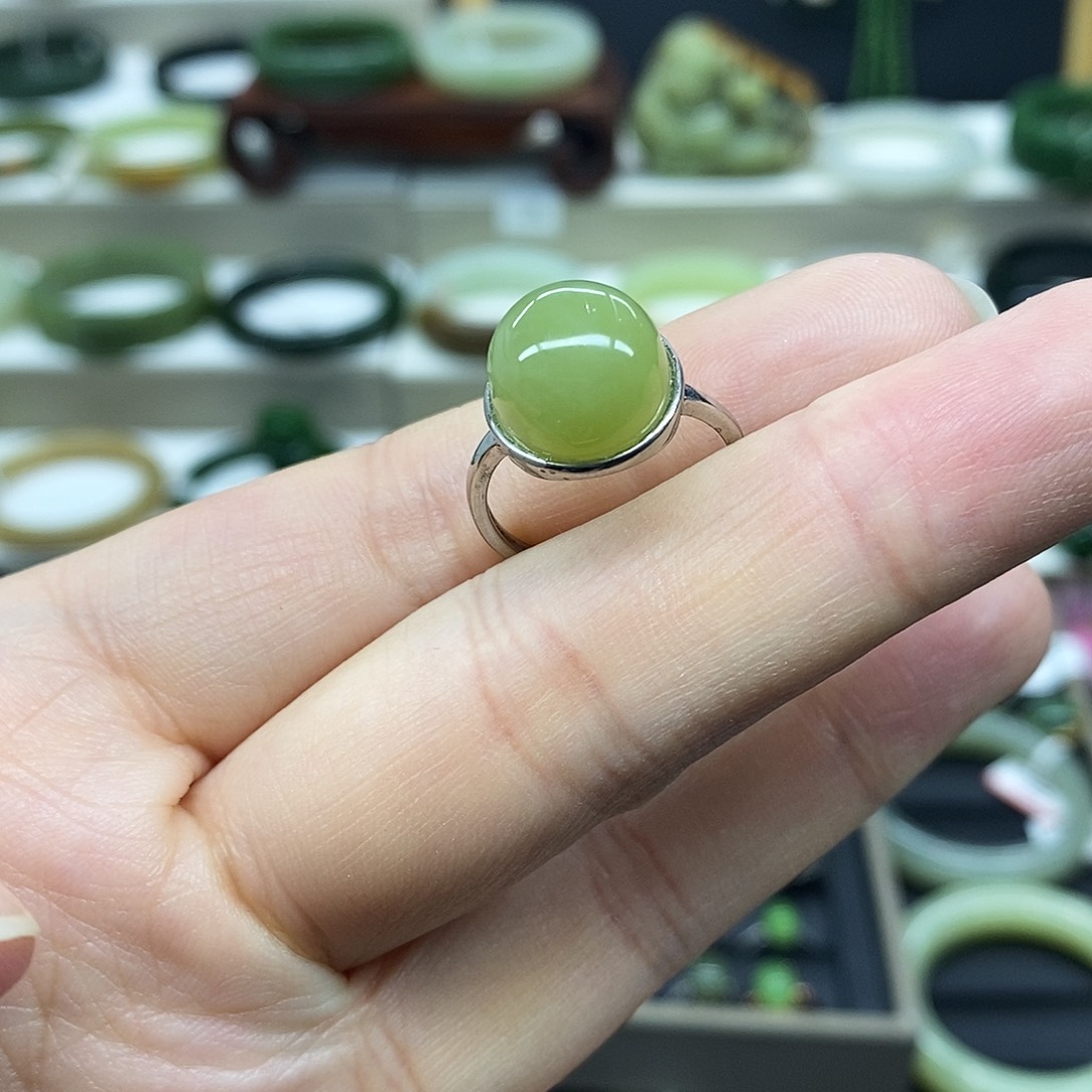 和田玉银S925镶嵌戒指