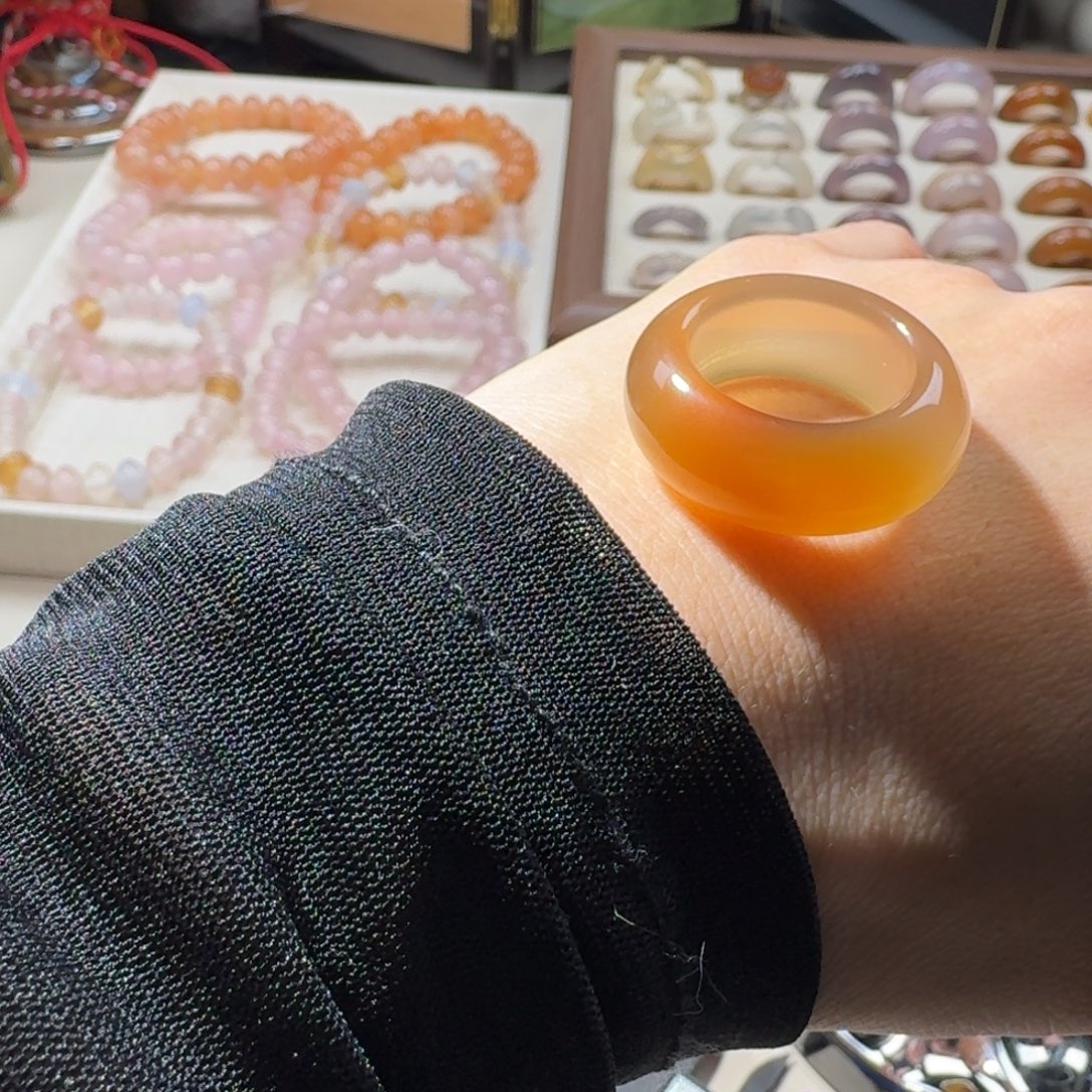 公***财玛瑙/玉髓未镶嵌戒指