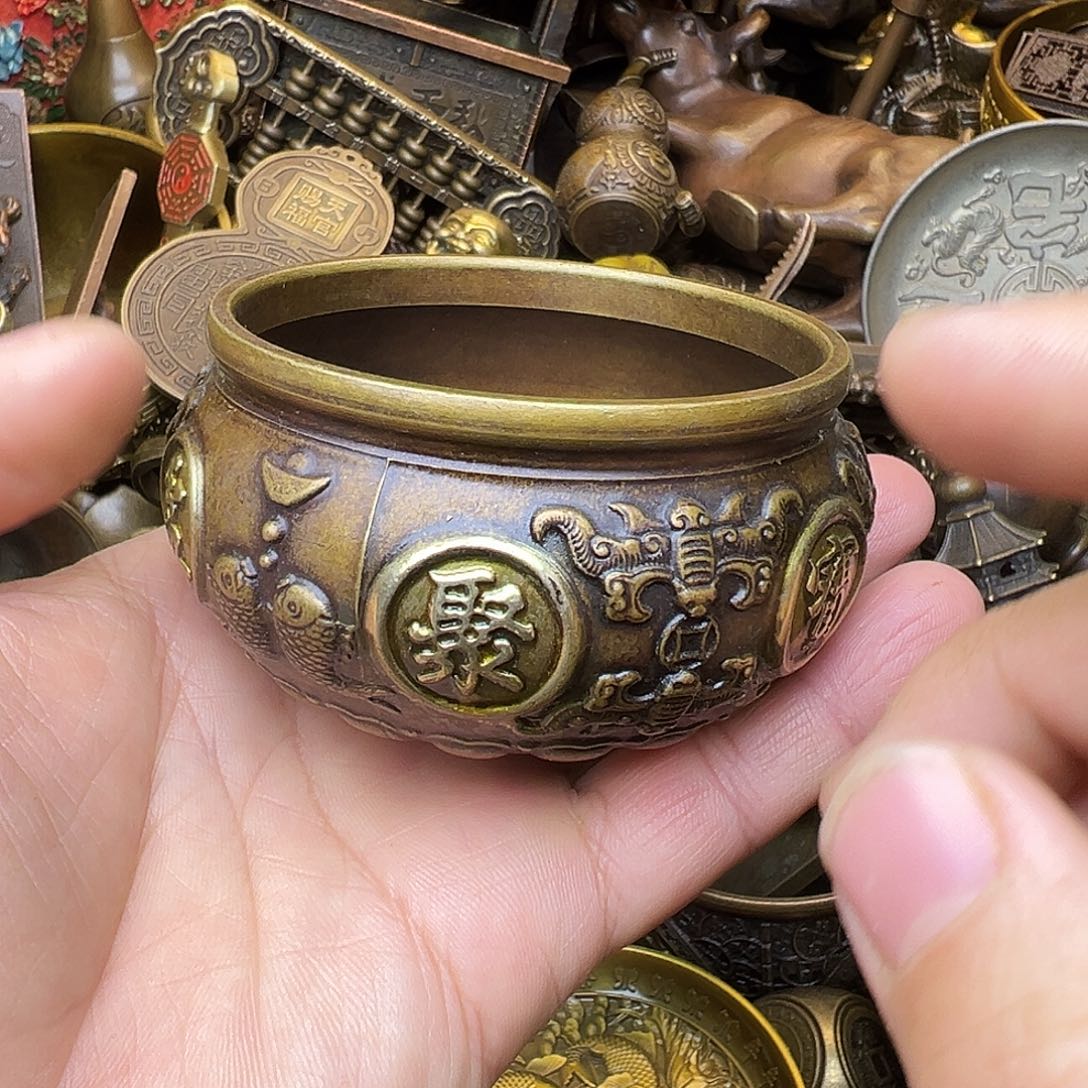 精品铜器，精美文玩