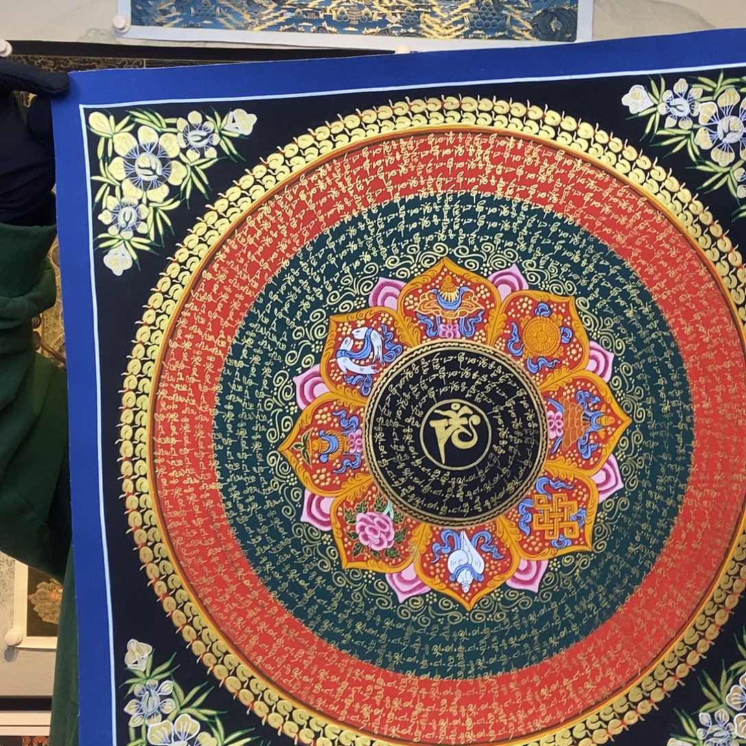 卷轴画纯手绘六字真言唐卡50*50厘米左右