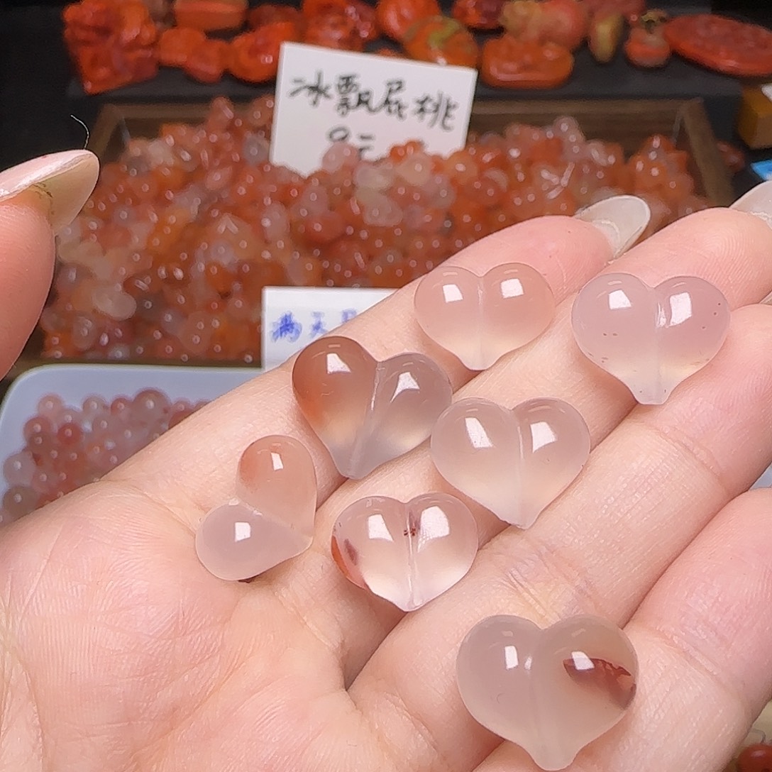 南红玛瑙未镶嵌颈饰