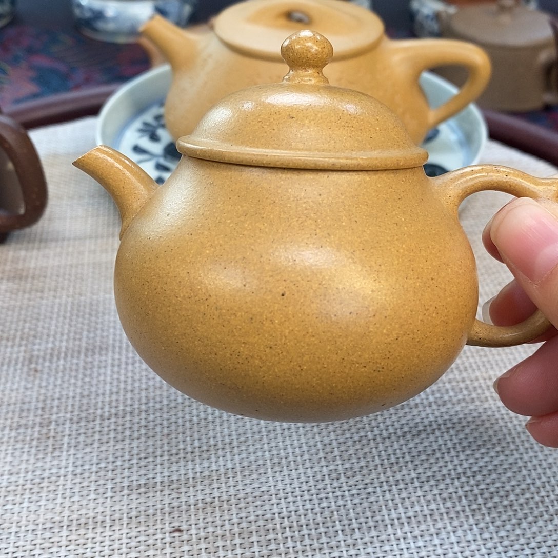 茶壶紫砂黄龙山原矿底槽清泥
