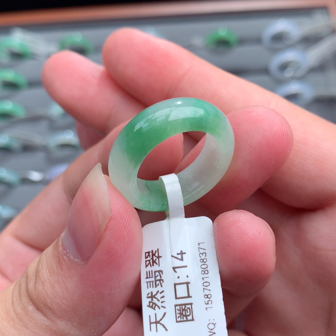翡翠戒指未镶嵌樂*天然