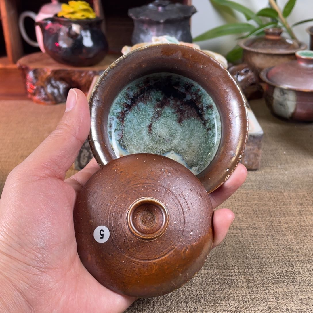 5粗陶。 柴烧。 盖碗容量120