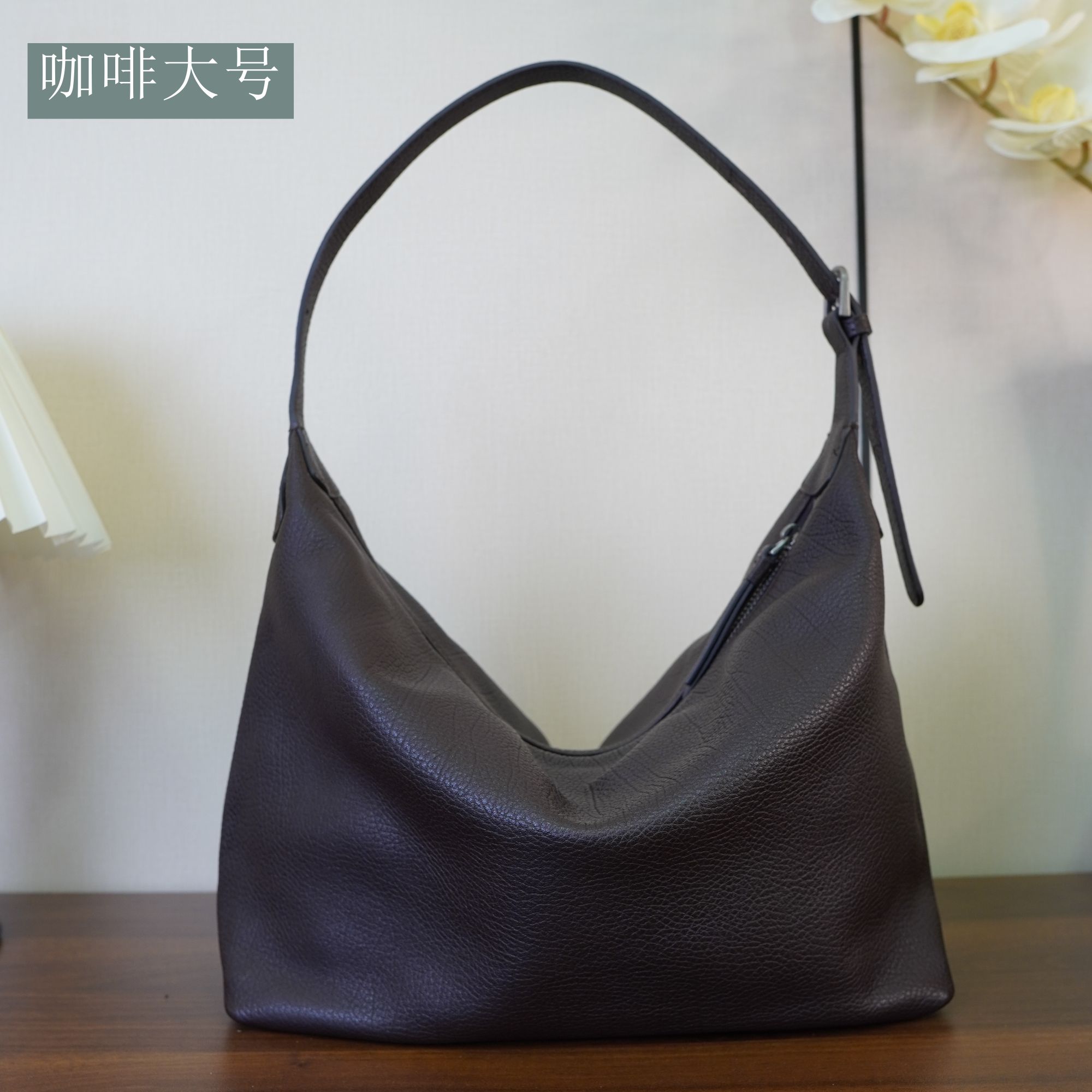 182【咖啡大号】植鞣胎牛皮HOBO单肩斜挎包女包
