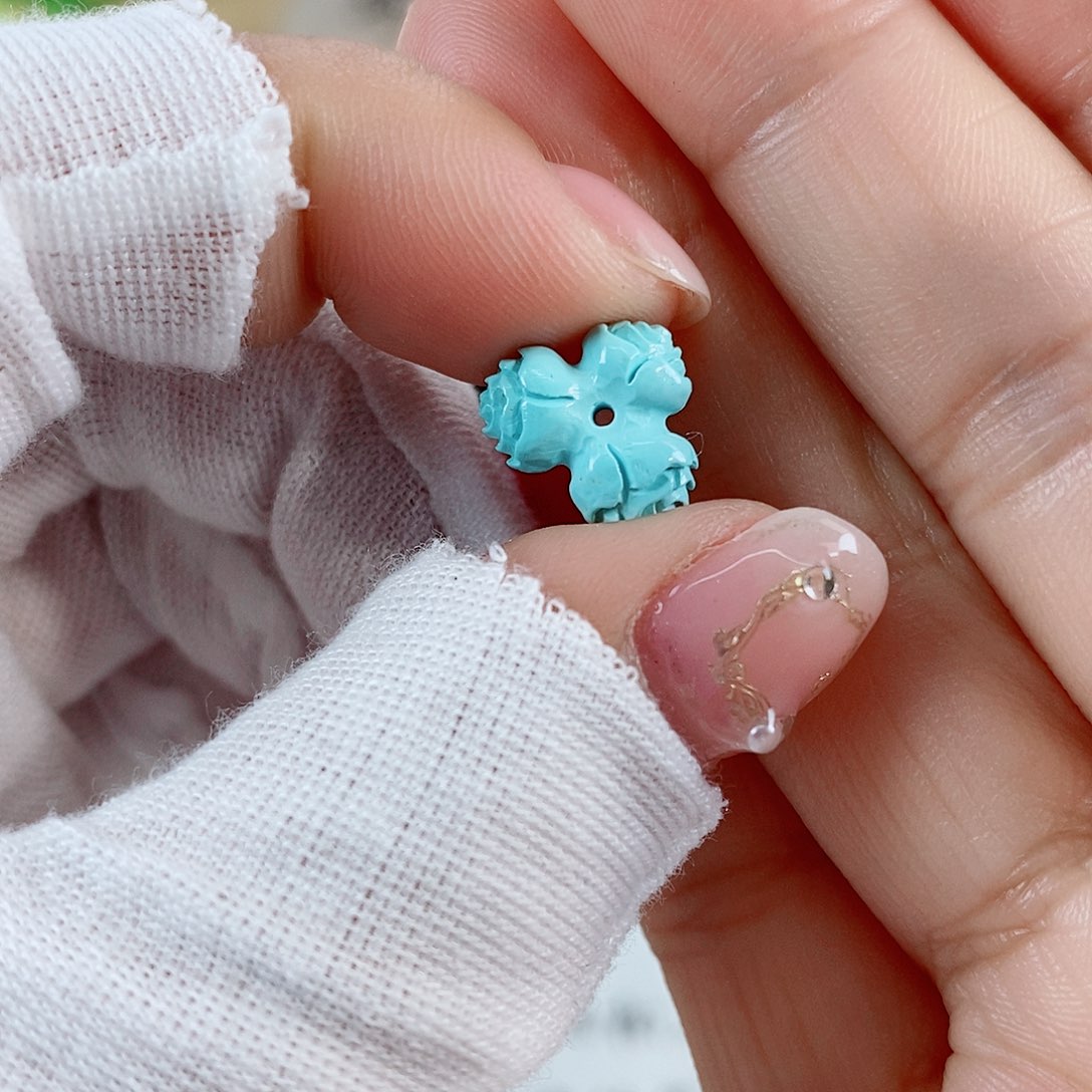 未镶嵌绿松石珠宝奇石