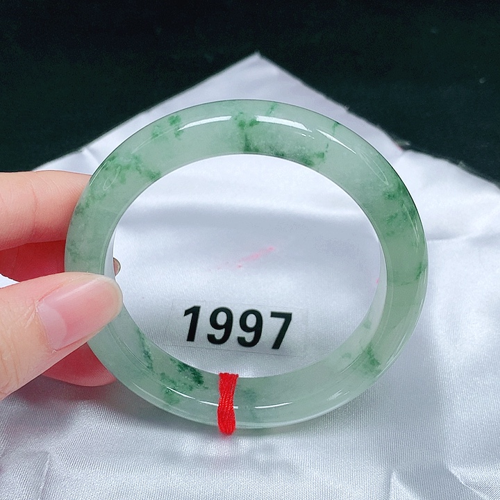 翡翠未镶嵌手镯翡翠手镯未镶嵌