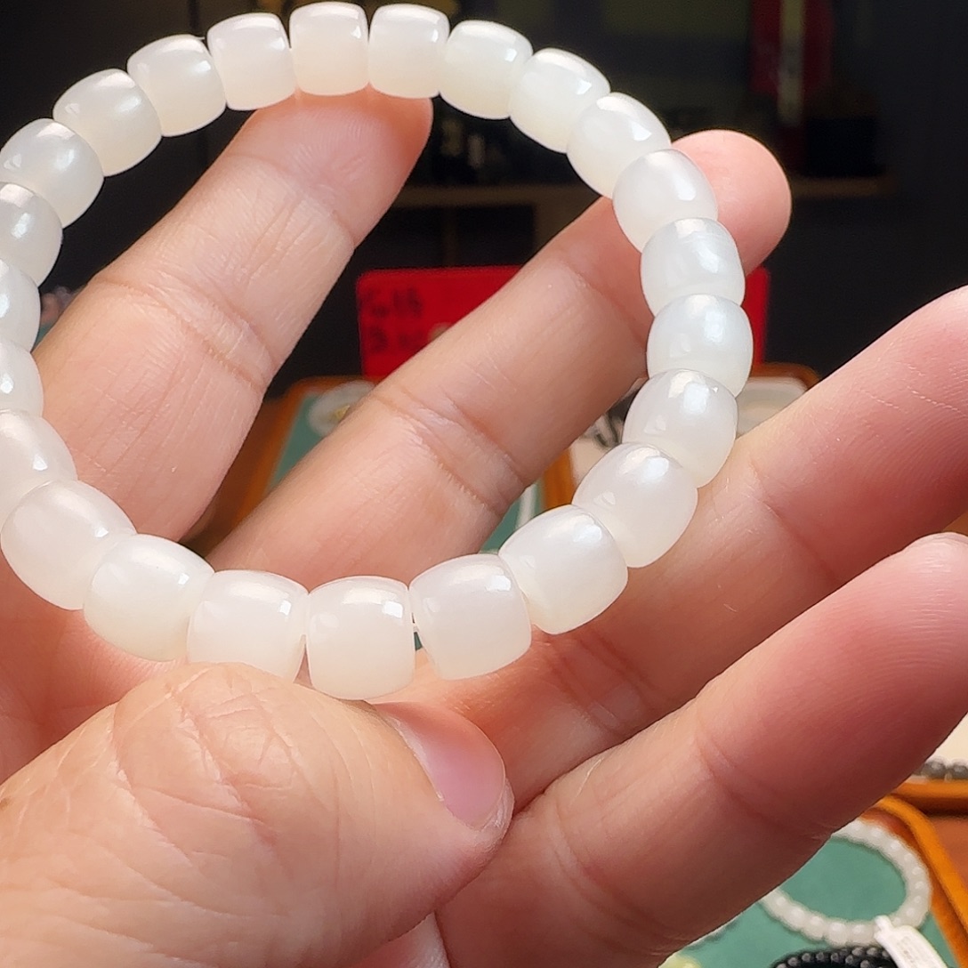 和田玉未镶嵌手链