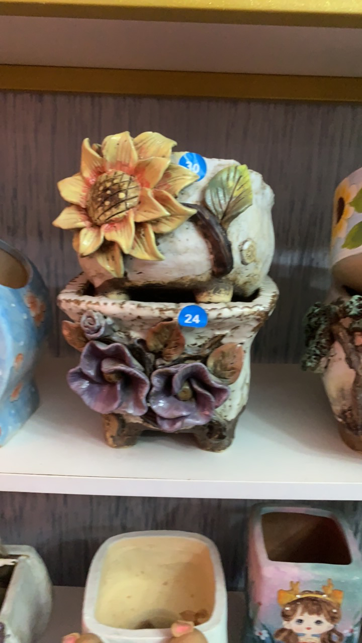 白狐品牌紫花方盆(下边)