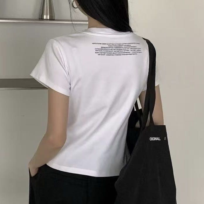 6091秋季后背字母T恤打底衫(衣长48左右)