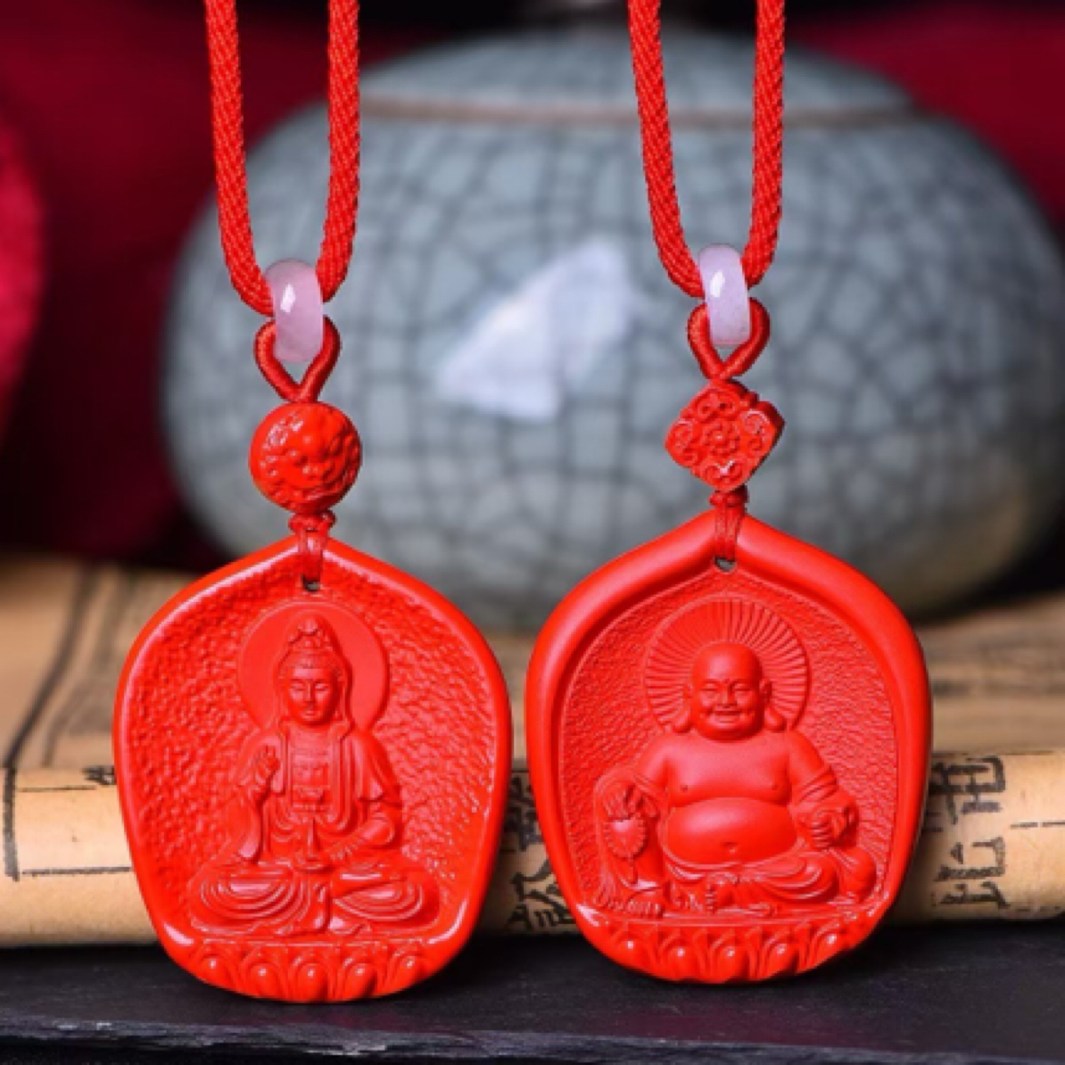 含辰砂工艺品天然原矿高含量朱砂挂件红砂观音水飞红砂弥勒佛吊坠