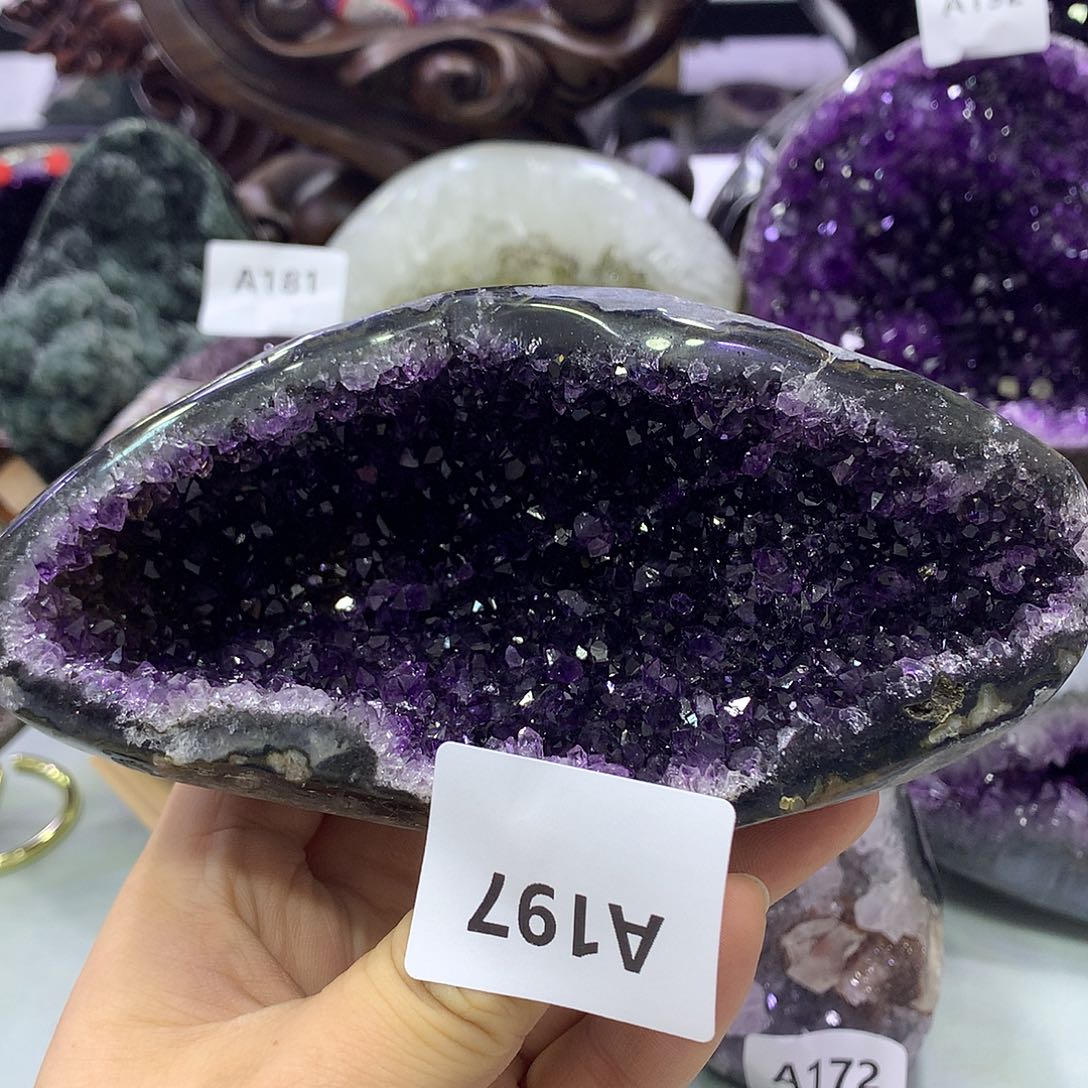 未镶嵌大型摆件（非配饰）紫晶