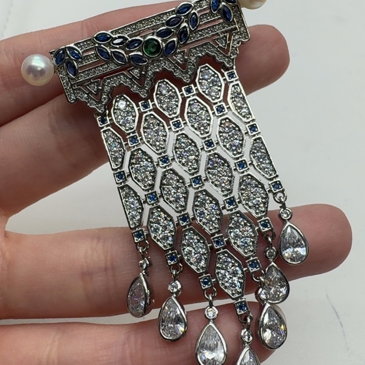 未镶嵌海水珍珠胸饰