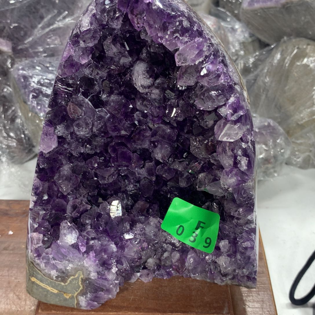 水晶大型摆件（非配饰）未镶嵌