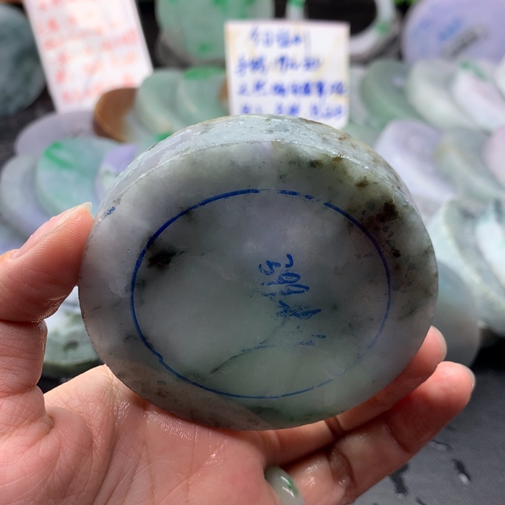 未镶嵌手镯定制翡翠