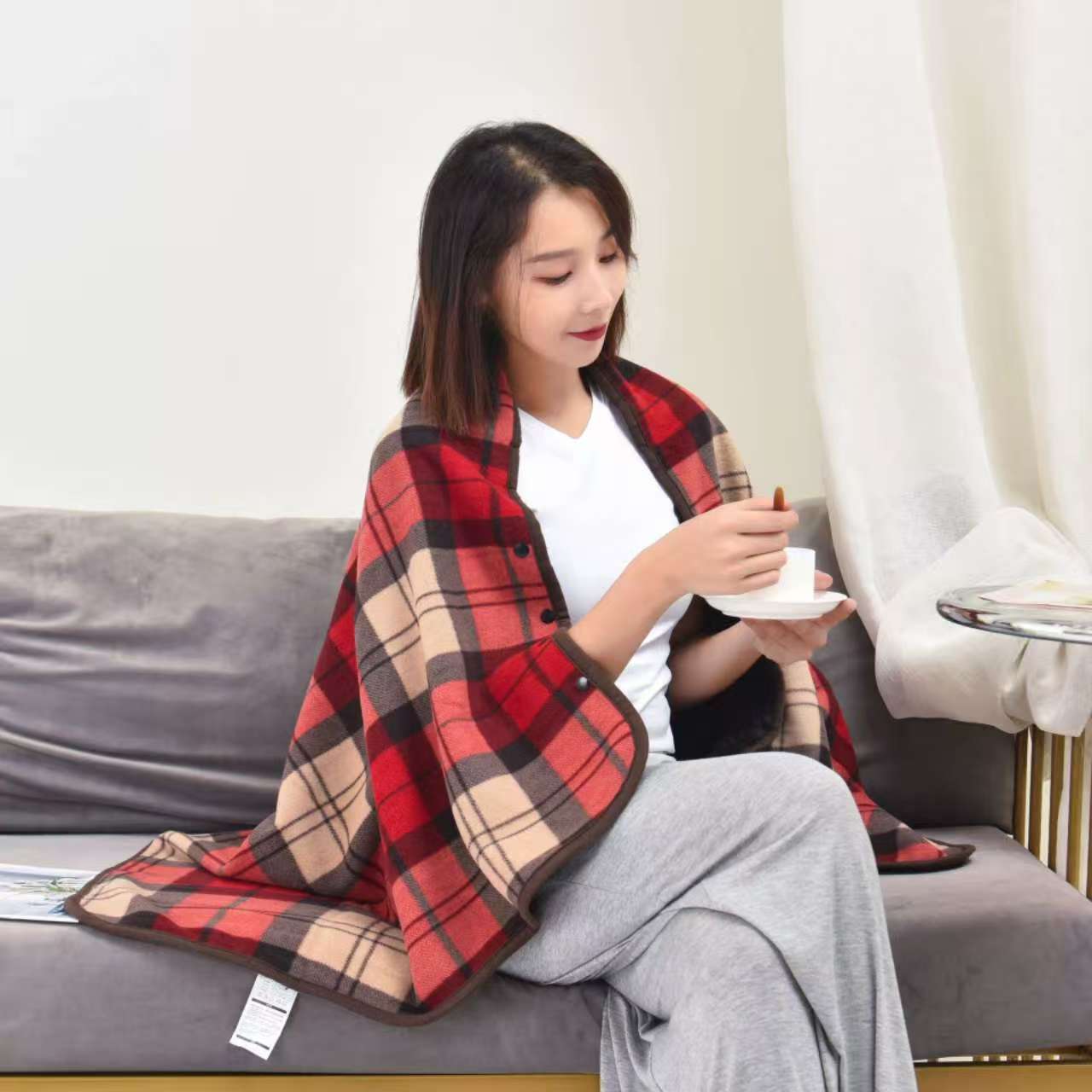盖毯纽扣加厚红格毛毯披肩空调毯 懒人午睡秘多功能披肩毯ykm